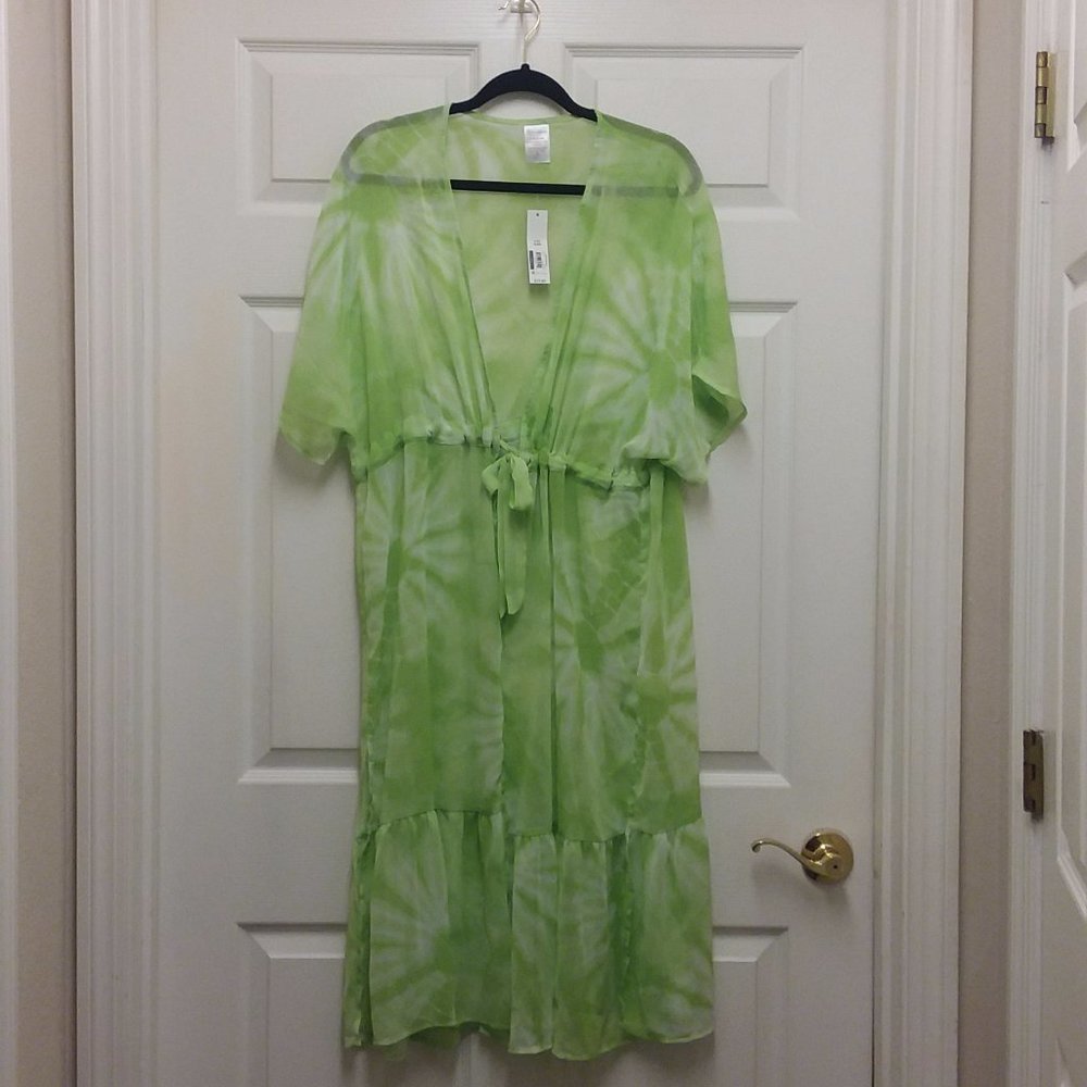🎉10 for $10🎉No Boundaries Swim Cover. Size L/XL